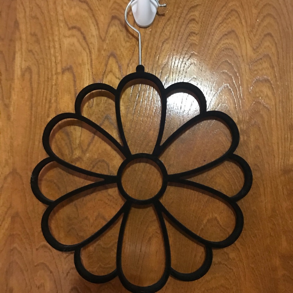 NWOT Leggings Organizer or for scarf, belts,ties!